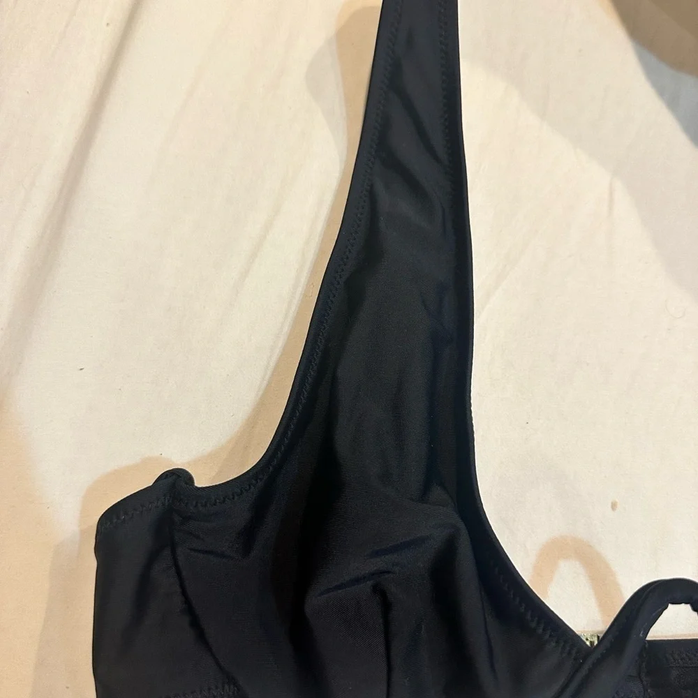 Elegant Black Women's Bikini Top